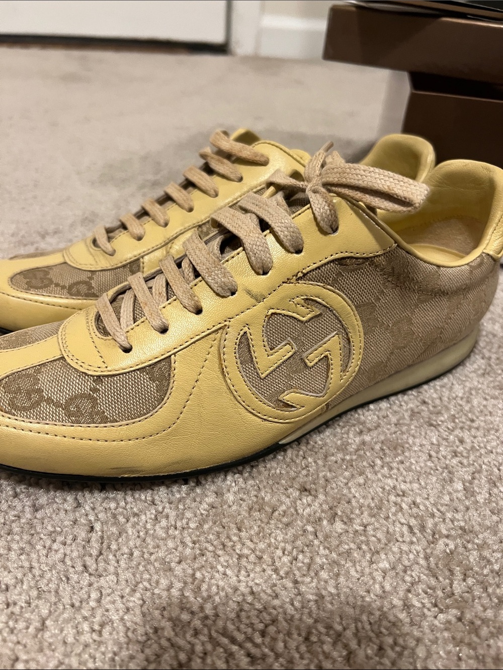 vintage GUCCI sneakers 36.5